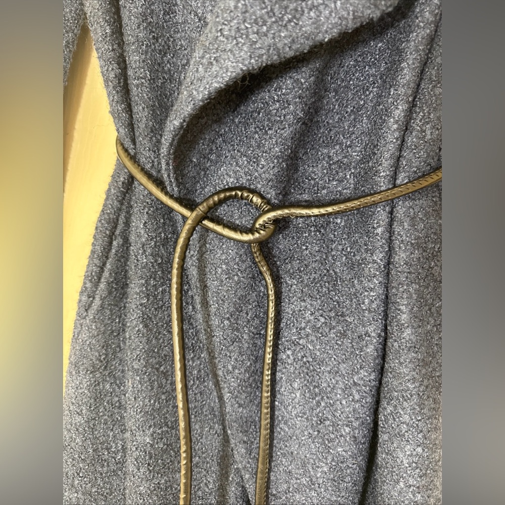 NWOT Women’s Lana Wool Blend Blue Robe Size Small With Leather Belt & Pockets - Picture 4 of 9